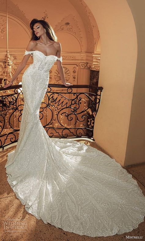 Bridal Off Shoulder, Slim Fit Wedding Dresses, Wedding Dress Fishtail, Tight Wedding Dress, Off Shoulder Wedding Dress, Long Train Wedding Dress, Sheath Wedding, Pretty Wedding Dresses, Cute Wedding Dress