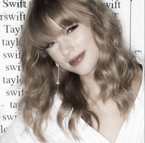 coquette taylor swift Taylor Swift Profile, Taylor Swfit, Taylor Swift Fotos, Estilo Taylor Swift, Long Live Taylor Swift, Live Taylor, Taylor Swift Quotes, Taylor Swift Pictures, Taylor Alison Swift