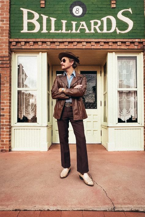 Vintage 70s Western Outfit 70s Western Fashion, 70s Cowboy, Band Shoot, 70s Western, Western Outfit, Leather Trench, 70s Style, Cowboy Western, 60s Fashion