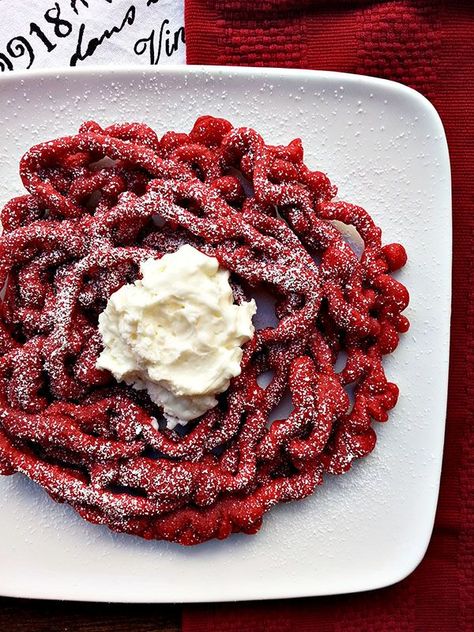 A twist on the popular carnival dessert: red velvet funnel cake with cream cheese dip Red Velvet Funnel Cake, Funnel Cake Bites, Homemade Funnel Cake, Recipes Using Cake Mix, Funnel Cake Recipe, Cakes For Sale, Cream Cheese Dip, Carnival Food, Cake Bites