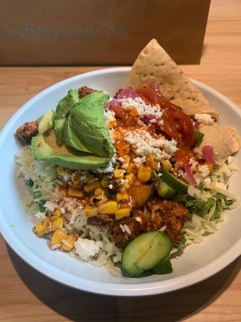 #yummy #cavabowl #bowl Taco Bowl Aesthetic, Cava Order Ideas, At Home Cava Bowl, Cava Bowl Aesthetic, Cava Salad Bowl, Cava Aesthetic, Cava Bowls At Home, Cava Food, Cava Bowl Recipe