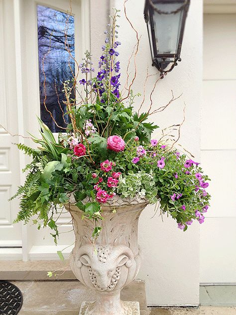 feastandflowers.com | Page 2 Front Door Planters, Door Planter, Spring Planter, Flower Urn, Porch Flowers, Container Garden Design, Potted Plants Outdoor, Container Gardening Flowers, Garden Urns