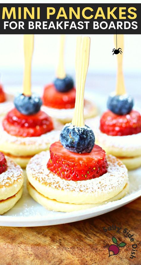 Silver Dollar Pancake Skewers (TikTok) - Trending TikTok Party Idea – Mini silver dollar pancakes loaded up on mini bamboo skewers for fresh strawberries, blueberries, and bananas. Mini Pancake Kabobs, Frozen Mini Pancakes Ideas, Mini Pancake Skewers, Mini Pancakes Ideas, Breakfast Skewers, Mini Pancake Bites, Pancake Kabobs, Pancake Skewers, Dollar Pancakes