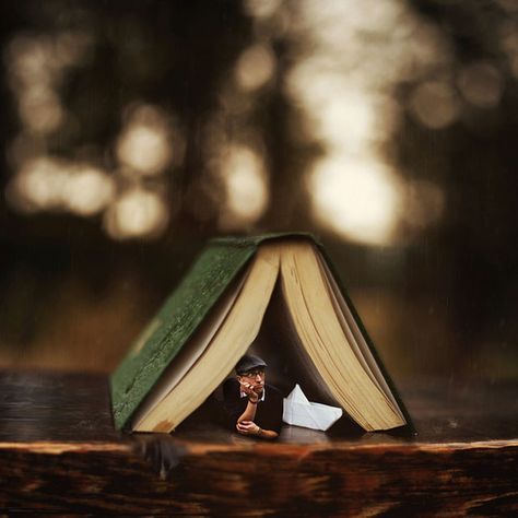 Surreal Photoshopped Self Portraits of Life in a Miniature World Whimsical Photography, Foto Macro, Affiches D'art Déco, Miniature Photography, An Open Book, Foto Portrait, Digital Art Photography, Surreal Photos, Surrealism Photography