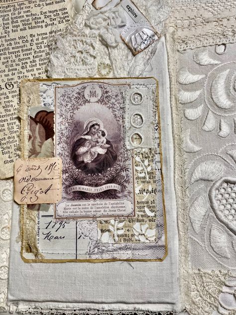 Textiles Book, Textile Embroidery, Fabric Photography, Fashion Background, Fashion Themes, Antique Fabrics, Old Photographs, Paper Book, Handmade Journals