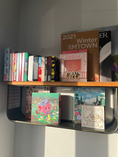 Red Velvet Collection Shelf, Kpop Albums Shelf Aesthetic, Red Velvet Album Unboxing, Kpop Album Room Decor, Red Velvet Room Decor Kpop, Kpop Album Bookshelf, Kpop Corner Room, Kpop Album Shelf Aesthetic, Kpop Album Aesthetic Collection