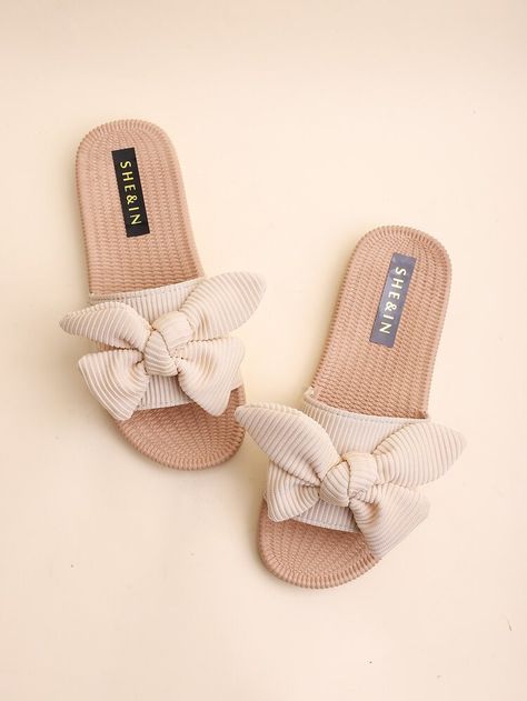 Beige Plain, Shoes Shein, Kasut Wanita, Knot Decor, Cute Flip Flops, Pretty Sandals, Cute Shoes Heels, Casual Indian Fashion, Fashion Shoes Sandals