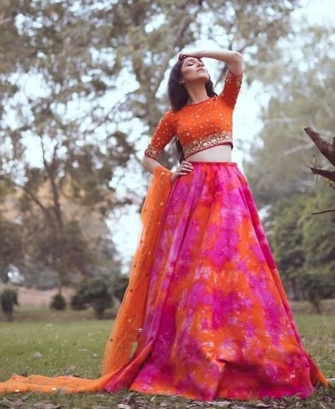 Orange Haldi Outfit, Lehenga Poses, Mehandi Outfit, Mehandi Outfits, Lengha Blouse Designs, Haldi Dress, Orange Lehenga, Simple Frock Design, Simple Lehenga