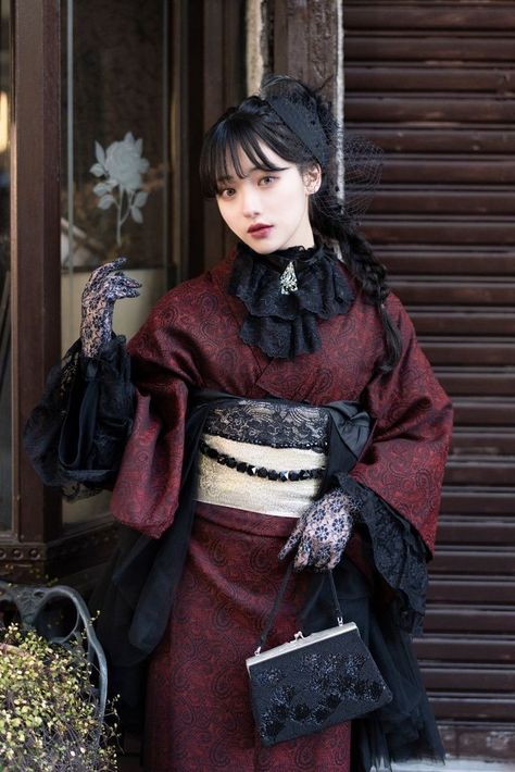 Traditional Asian Clothing, Traditional Asian Dress, Japanese Traditional Clothing, Envy Clothing, Kimono Design, Concept Clothing, Japanese Street Fashion, Japanese Outfits, Traditional Fashion