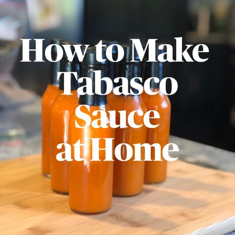 Make delicious fermented pepper sauce at home! Only 3 ingredients Homemade Tabasco Sauce Recipe, Tabasco Sauce Recipe, Chili Recipe Instant Pot, Growing A Garden, Recipe Instant Pot, Chilli Recipes, Tabasco Sauce, Pepper Sauce, Chili Recipe