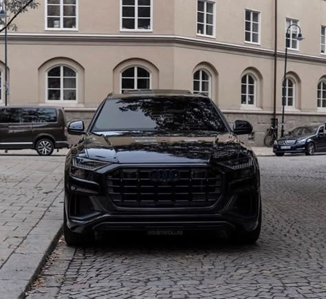 Ауди Rs Q8, Audi Sq8 Black, Black Suv, Luxury Cars Audi, Black Audi, Audi Q8, Luxury Car Brands, Audi Rs, Future Cars