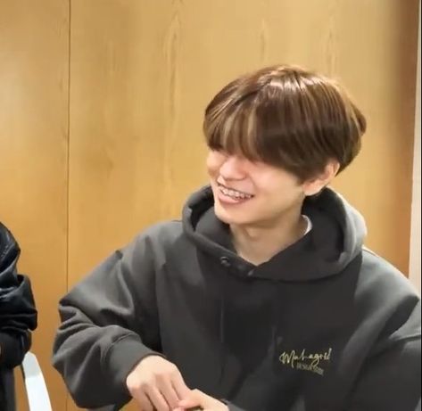 Seungmin Laughing, His Smile, When I See You, Kim Seungmin, Laugh A Lot, Little Puppies, My Only Love, I Laughed, Stray Kids