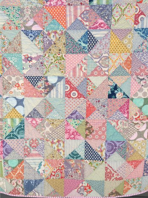 Ye Olde Sweatshop: The Cleo Quilt and Tilda Fabrics Antique Quilts Patterns, Pace Yourself, Minky Quilt, Tilda Fabric, Granny Square Quilt, Red Pepper Quilts, Scrap Fabric Crafts, Fat Quarter Quilt, Half Square Triangle Quilts