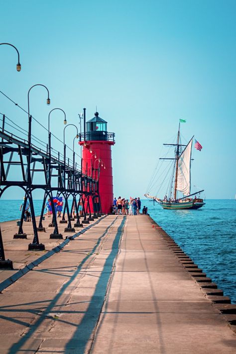 The Riverfront Beauty of South Haven, Michigan - Town & Country Living Small Town Usa Aesthetic, Small Town Aesthetic Summer Country, New Buffalo Michigan, Farm Vacation, Lottery Jackpot, Pretty Architecture, Best Lake Michigan Beach Towns, Lake Weekend, Michigan Beach Towns