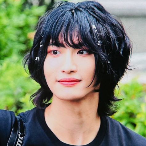 © Sternstunde0403 — seonghwa icon Seonghwa Feminine, Seonghwa Hair, Predebut Seonghwa, Seonghwa Long Hair, Ateez Hair, Park Seong-hwa, Park Seonghwa, Love Park, Fluffy Hair