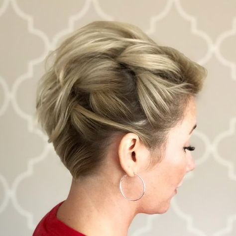 Short Bob Party Hairstyles, Pixie Updo, Hairstyle For Prom, Formal Hairstyles For Short Hair, Cute Prom Hairstyles, Prom Hairstyle, Formal Hair, Prom Hairstyles For Short Hair, Natural Curls Hairstyles