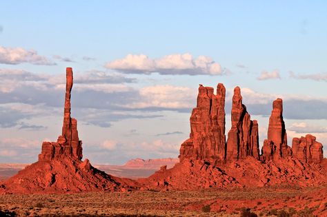 Monument Valley Photography, Arizona Canyons, Desert Landscape Photography, Desert Aesthetic, Arizona Landscape, Desert Mountains, Western Landscape, Landscape Photography Nature, Landscape Scenery