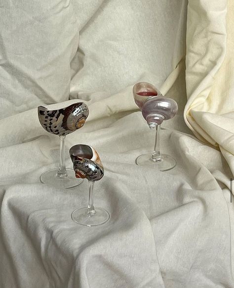 Wine Tower, Shell Glasses, Cosy Room, Mermaid Aesthetic, Pinterest Room Decor, Wedding Reception Inspiration, Natural Wine, Old Money Aesthetic, Architectural Digest