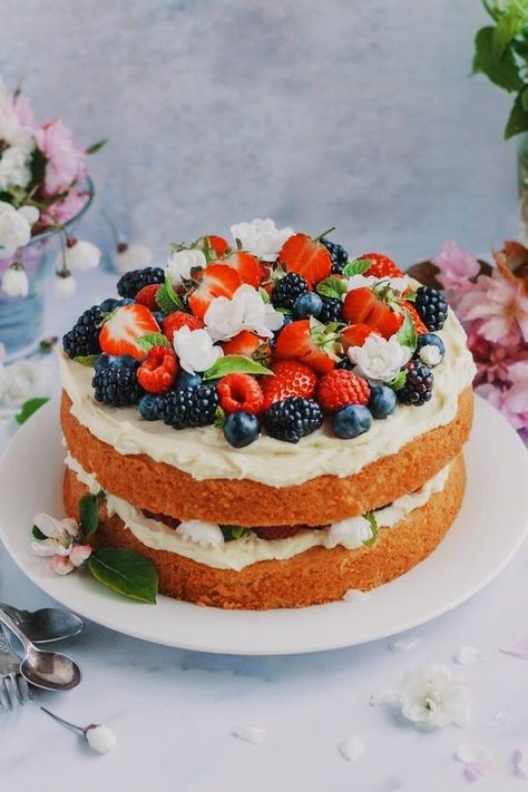 Wedding Cake With Fruit Decoration, Layered Fruit Cake, Birthday Cake Fruit, Fall Filter, Wedding Mountains, Fruit Birthday Cake, Fruit Wedding Cake, Beary First Birthday, Canada Bucket List