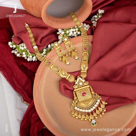 Antique Gold Necklace Set, Long Sets Gold Jewellery Latest, Long Sets Gold Jewellery Antique, Latest Gold Antique Necklace Designs, Long Sets Gold Jewellery, Gold Long Necklace Designs, Jadtar Necklace Set, Antique Necklace Set, Bridal Necklace Designs