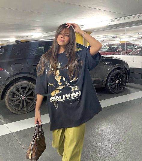 Oversized Graphic Tee Outfits Summer, Big T Shirt Outfits, Graphic Tshirt Outfit, Oversize Tshirt Outfits, Oufits Casual, Streetwear Fashion Women, Tshirt Outfits, Street Wear Urban, Fashion Killa