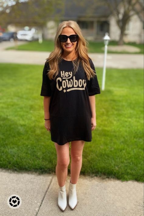 Concert Tshirt Dress, Ootd Boots, Cowboy Graphic, Tshirt Dress Outfit, Western Graphic Tees, Nashville Outfits, Rodeo Outfits, Country Concert Outfit, Music Festival Outfit