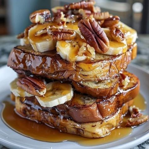 Paula Deen Family Kitchen | Banana Pecan Caramel French Toast | Facebook Soup Recipes Simple, Caramel French Toast, Cranberry Orange Cake, Nigella Lawson Recipes, Recipes Banana, French Toast Ingredients, Gordon Ramsay Recipe, Pork Schnitzel, Ina Garten Recipes