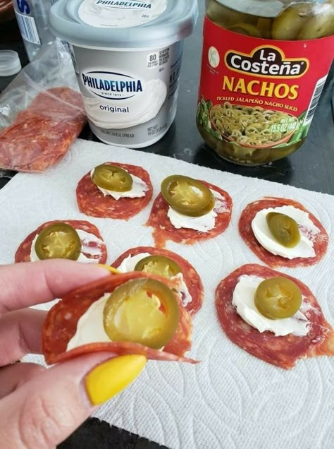 Keto Snack Vsg Snacks On The Go, Healthy Snacks With Avocado, Jalapeño Snacks, Salami Snacks, Easy Healthy Snacks To Make, Low Carb Lunches For Work, Low Carb On The Go, Keto Salami, Vsg Meals