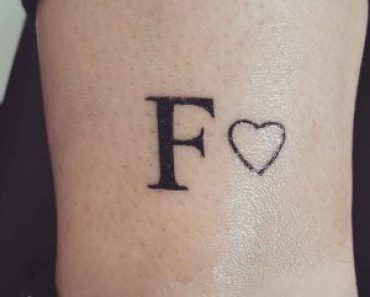 Letter Tattoos On Hand, Finger Tattoos Fade, Mandala Elephant Tattoo, Simple Finger Tattoo, F Tattoo, F Initial, Tattoo Lettering Design, Initial Tattoo, Tattoo Lettering Fonts