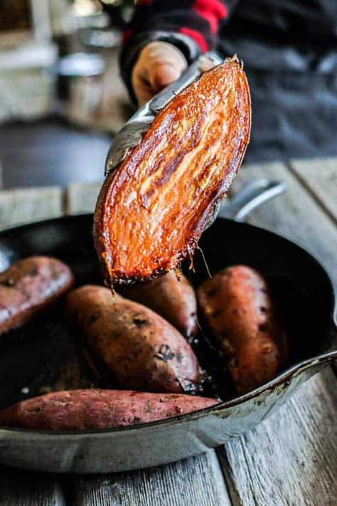 Most Nutritious Vegetables, Sweet Potato Oven, Sweet Potato Recipes Roasted, Oven Roasted Sweet Potatoes, Roasted Sweet Potato, Sweet Potatoes For Dogs, Potato Side Dishes, Toasted Walnuts, Potato Dishes