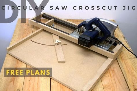 Circular Saw Crosscut Jig, Circular Saw Jig, Circular Saw Track, Best Circular Saw, Woodworking Jigsaw, Diy Knife, Woodworking Jig, Lap Siding, Small Workshop