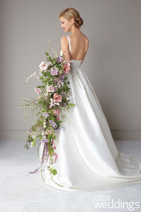 Cascading, waterfall, shower bouquet. Photo by Yunhee Kim. Courtesy of Martha Stewart Weddings. Trailing Bouquet, Cascading Bridal Bouquets, Cascading Wedding Bouquets, Cascade Bouquet, Fall Wedding Bouquets, Bridal Musings, Martha Stewart Weddings, Bouquet Of Flowers, Wedding Dreams