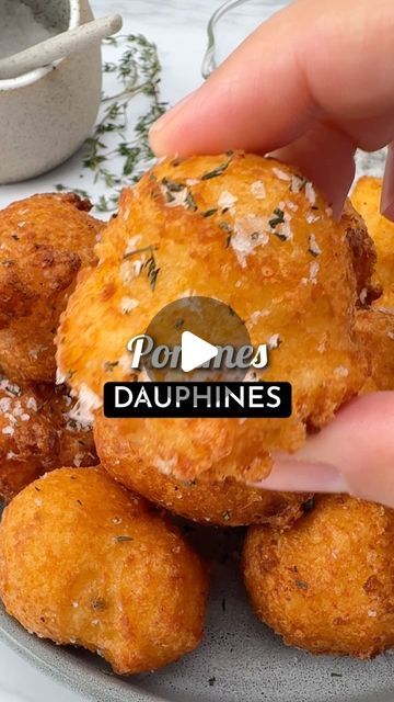 Dauphine Potatoes, Pommes Dauphinoise, Creamy Potato Bake, Dauphinoise Potatoes, Mashed Potato Balls, Avocado Mousse, Potato Bake, French Recipes, Salmon Avocado