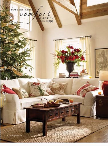 I love pottery barn Christmas Lounge, Pottery Barn Living Room, Pottery Barn Christmas, Behind Couch, Barn Living, Christmas Decorations Living Room, Barn Design, Merry Christmas Decoration, Christmas Living Rooms