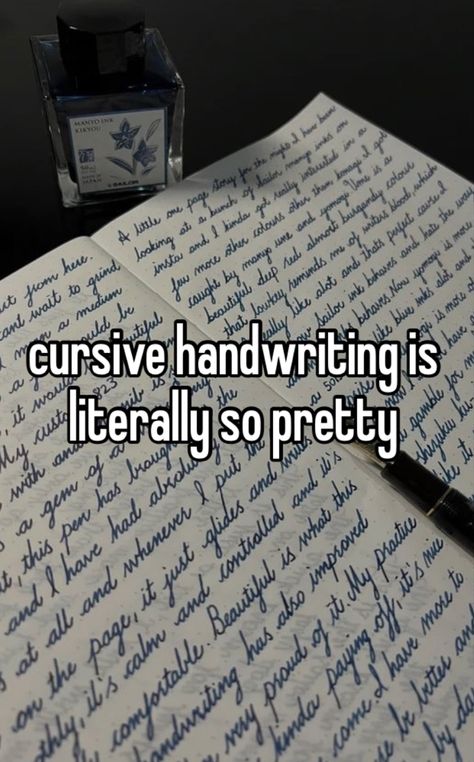 Cursive Writing Aesthetic, Handwriting Styles Cursive, How To Write In Cursive, Pretty Cursive Handwriting, Cursive Handwriting Aesthetic, Cursive Aesthetic, How To Write Cursive, Writing In Cursive, Handwriting Inspo