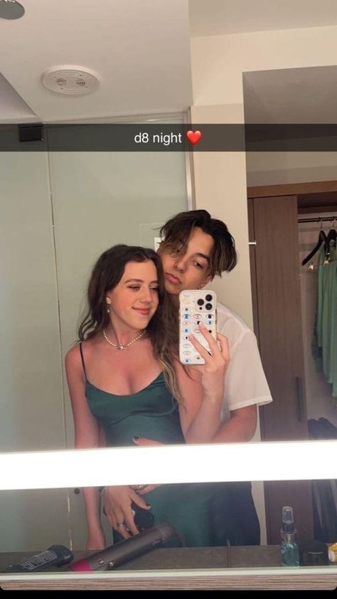 David Lee And Symonne Harrison, Symonne And David, Symonne Harrison And David Lee, Symonne Harrison, Sofie Dossi, Instagram Storie, David Lee, Cute Couples Photos, Couple Photos