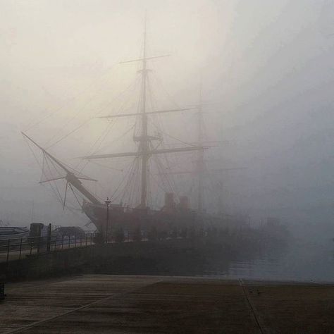 Ghost Ship Harbor Aesthetic, Franklin Expedition, Foggy Day, Ghost Ship, Assassin’s Creed, The Fog, Ocean Painting, Tall Ships, Making Waves