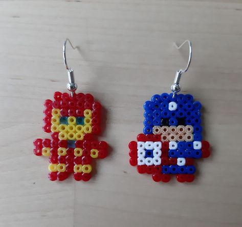 Marvel Earrings, Mini Hama Beads, Hama Mini, Hamma Beads Ideas, Easy Perler Bead Patterns, Melty Bead Patterns, Pixel Beads, Easy Perler Beads Ideas, 3d Perler Bead