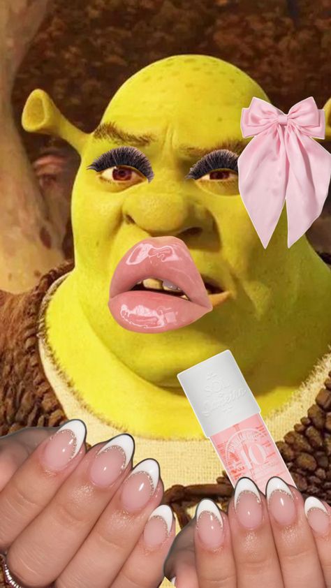 ShReK Is AlWaYs SLaY!!!! Slay Shrek, Weird Pics To Airdrop, Funny Christmas Wallpaper, Shrek Funny, Photo Cutout, Elf Fun, Funny Pix, Cardboard Cutout, Pretty Skin Care