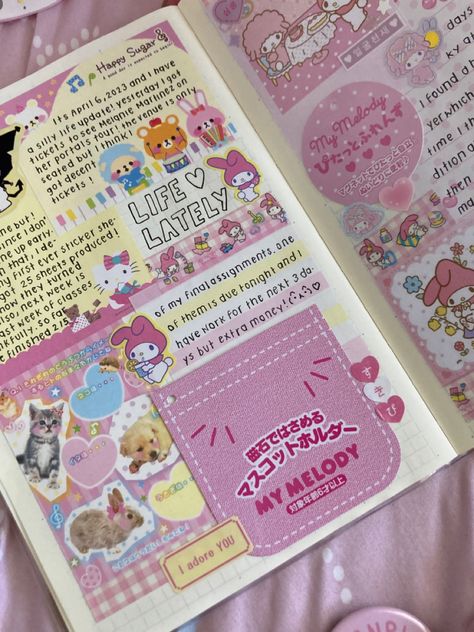 Scrapbook Ideas Kawaii, Kawaii Journal Ideas, Kawaii Sketchbook, Kawaii Bujo, Kawaii Journaling, Kawaii Journal, Journal Inspiration Writing, Bulletin Journal Ideas, Pretty Journals