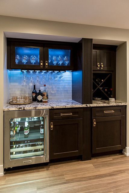 Wet Bar With Microwave, Bar With Microwave, Modern Wet Bar, Whole House Renovation, Wet Bar Designs, Contemporary Basement, Stone Tile Backsplash, Black Backsplash, Recessed Panel Cabinets