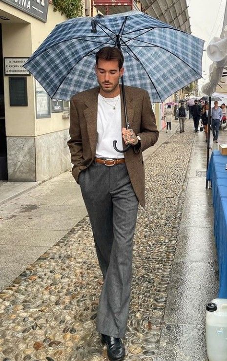 Causal Blazer Outfits Men, Suit Jacket And Jeans Mens, Tibor Rosetti, Vest Outfits Men, 90s Fashion Men, Men Stylish Dress, Mens Fashion Inspiration, Mens Outfit Inspiration, Cool Outfits For Men