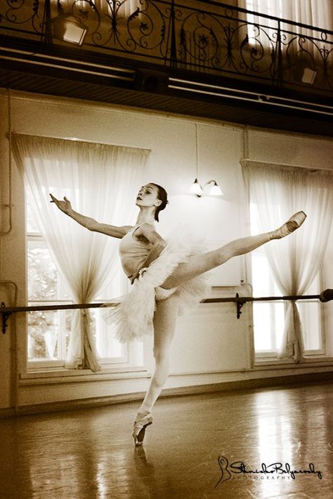 Ballet photography by Stanislav Belyaevsky  Olga Smirnova  Vaganova Ballet Academy Olga Smirnova, Vaganova Ballet, Ballet Books, Vaganova Ballet Academy, Ballet Recital, Ballet Academy, Ballet Poses, Bolshoi Ballet, Ballet Inspiration