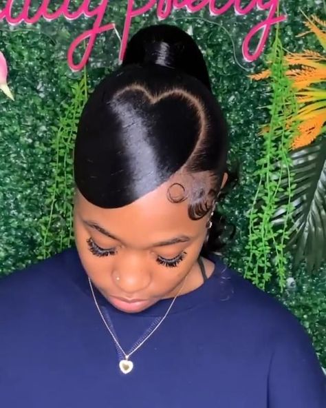 Parking Gel Hair Styles For Ladies, Side Shaved Hair, Side Shaved, Barbie Ponytail, Pony Hairstyles, Weave Ponytail Hairstyles, Sleek Ponytail Hairstyles, Natural Hair Stylists, Big Box Braids Hairstyles