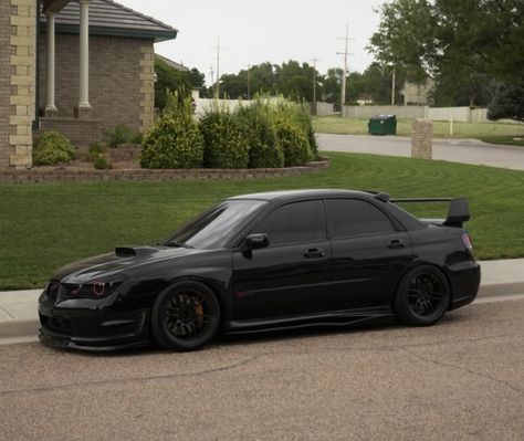 Black Subaru Impreza, Black Subaru, Jdm Subaru, Slammed Cars, Best Jdm Cars, Pimped Out Cars, Subaru Cars, Street Racing Cars, Tuner Cars