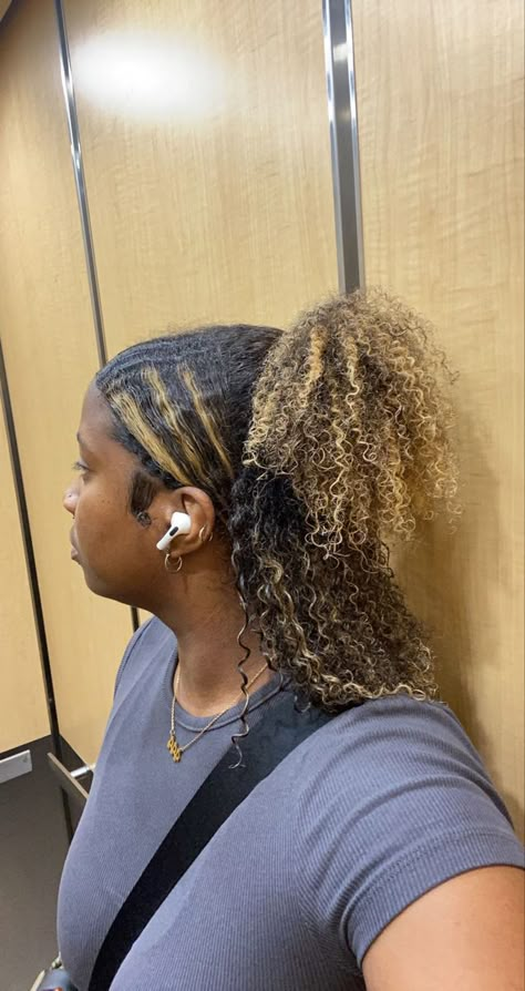 4c Blonde Highlights, Blonde Highlights Black Women Natural, Blonde Highlights 4c Hair, Black Hair Curls, Natural Hair Highlights, Curly Hair Growth, Blonde Natural Hair, Blonde Highlights On Dark Hair, Color For Black Hair