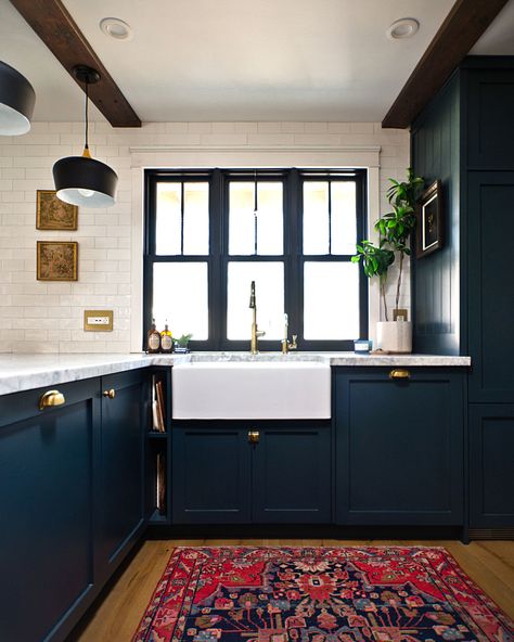 Blue Kitchen Cabinets Ideas, Navy Blue Kitchen Cabinets, Navy Cabinets, Kitchen Cabinets Ideas, Navy Blue Kitchen, Navy Kitchen, Blue Kitchen Cabinets, Cabinets Ideas, Kitchen Remodel Inspiration