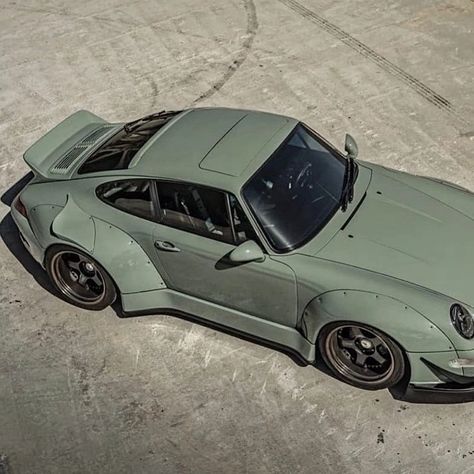 Nice Car Colors, Car Color Schemes, Sage Green Car Aesthetic, Aesthetic Car Colors, Car Color Combinations, Green Car Paint Colors, Car Exterior Aesthetic, Aesthetic Car Exterior, Sage Green Porsche