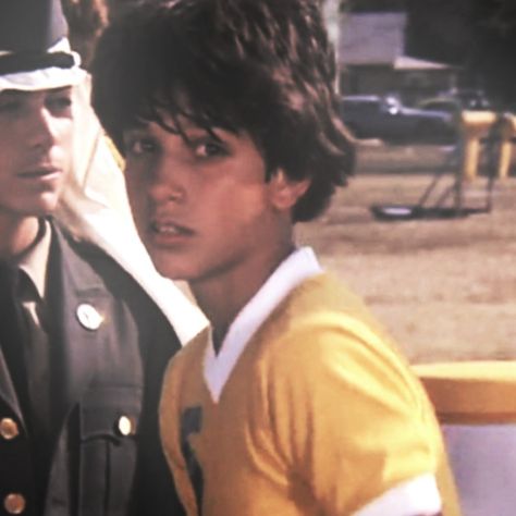 Free pfp!! Ralph Macchio Icons, Ralph Macchio Pfp, Ralf Macchio, Ralph Macchio The Outsiders, Mike Vitar, Daniel Larusso, Free Pfp, Future People, Baggy Outfit Ideas