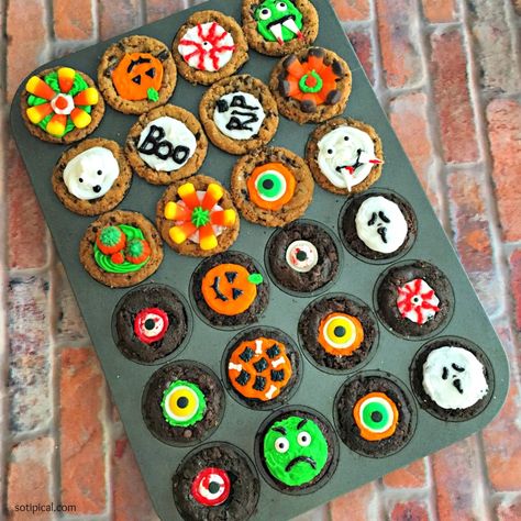 Halloween Cookie Cups - So TIPical Me Halloween Cookie Cups, Halloween Cookie Designs, Easy Halloween Cookies, Sugar Cookie Cups, Diy Edible, Halloween Sugar Cookies, Halloween 5, Halloween Cookie, Halloween Eyeballs